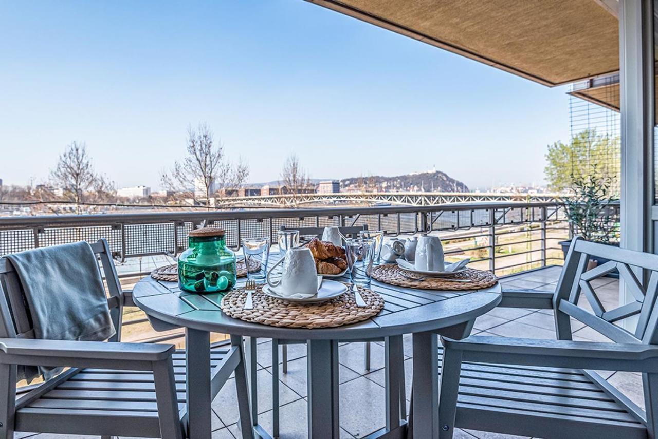 Dunapest Apartman Budapest Exteriör bild